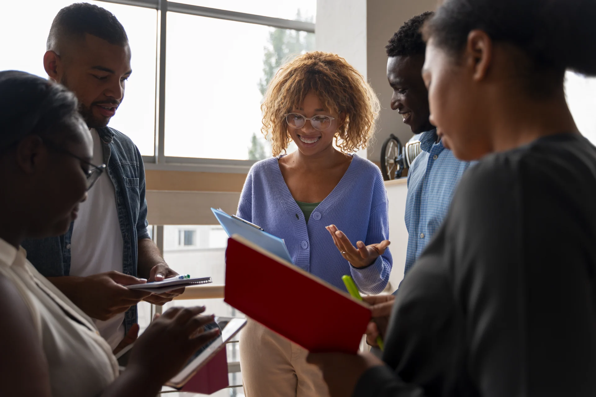 Global South and Global North researchers collaborating to bridge the divide in research funding and practices